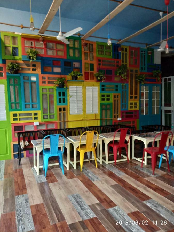 Ostello Salaam Namastey Backpackers Bombay Esterno foto